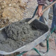 Pros & Cons Of Concrete Retaining Walls Thumbnail